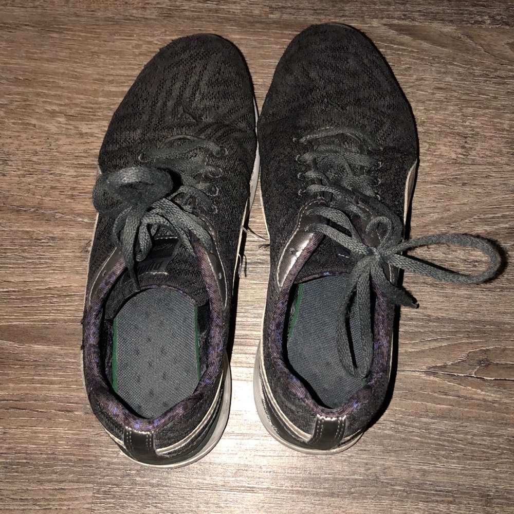 Puma sneakers